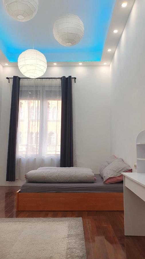 Green Panda Apartments Budapest Bagian luar foto